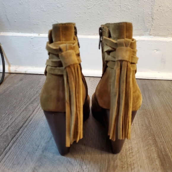 Frye Cece Tassel Lace Wedge Brown Bootie - Size 8.5 - Picture 7 of 11